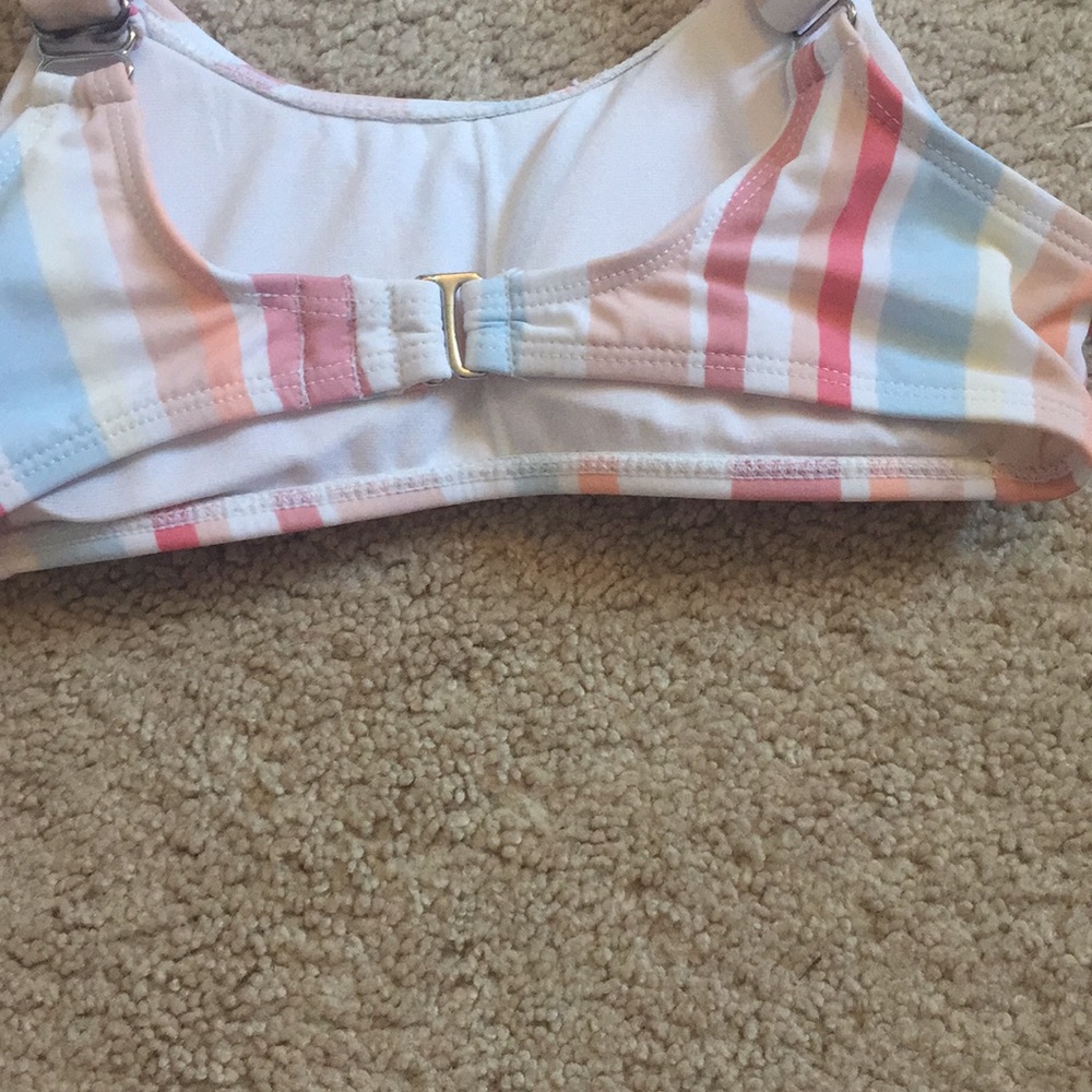 bikini top! - Picture 2 of 3